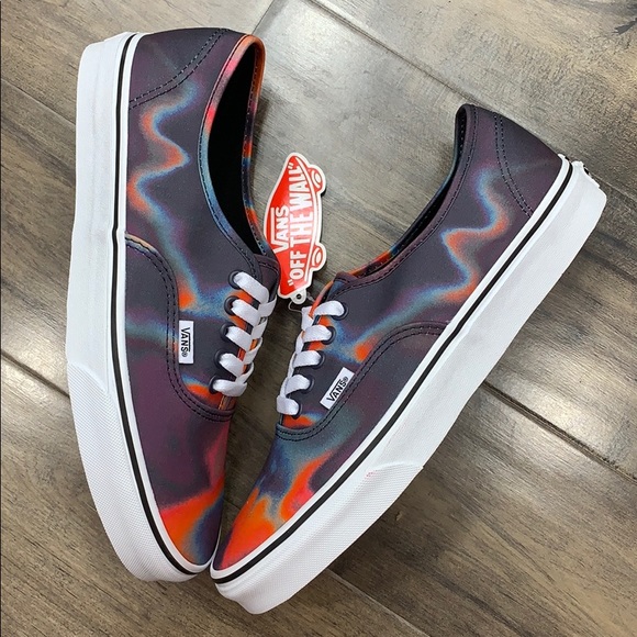 Vans Shoes - WMNS VANS AUTHENTIC DARK AURA Multi/True White